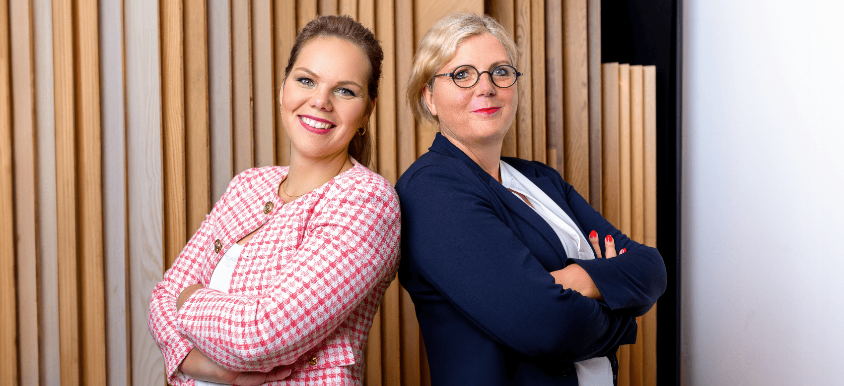 Clara Hunnenberg und Heike Hunnenberg von Das Parkett in Düsseldorf: Beratung zum Thema Haus renovieren